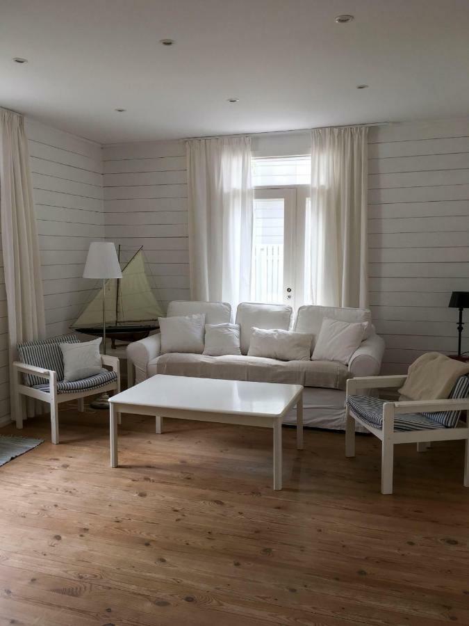 Villa Elisabeth Apartments Pärnu Extérieur photo